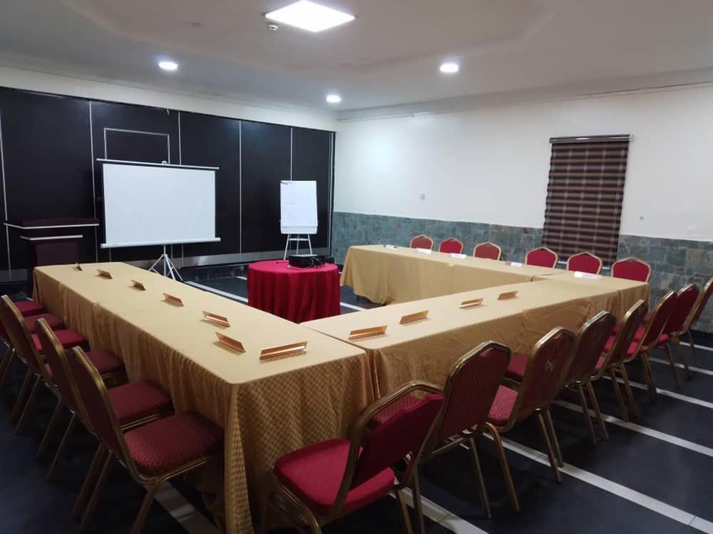De Rembrandt Hotels And Suites Ikeja Exterior foto