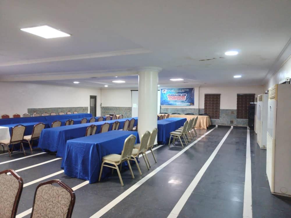 De Rembrandt Hotels And Suites Ikeja Exterior foto