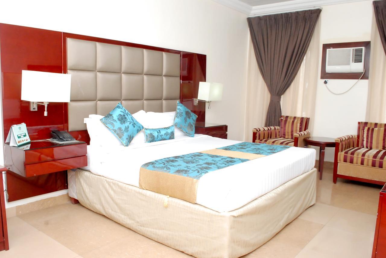 De Rembrandt Hotels And Suites Ikeja Exterior foto