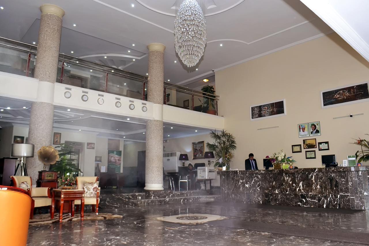 De Rembrandt Hotels And Suites Ikeja Exterior foto