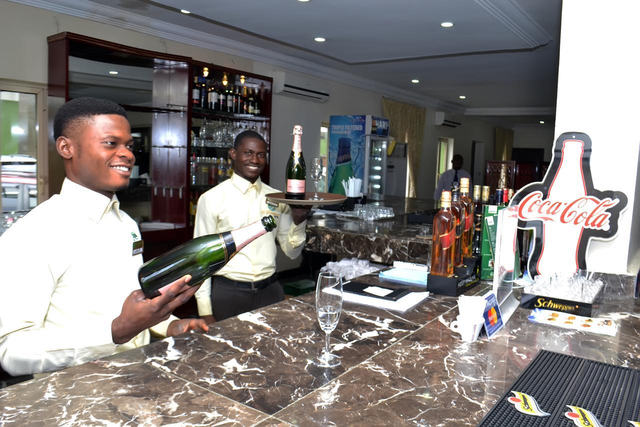 De Rembrandt Hotels And Suites Ikeja Exterior foto