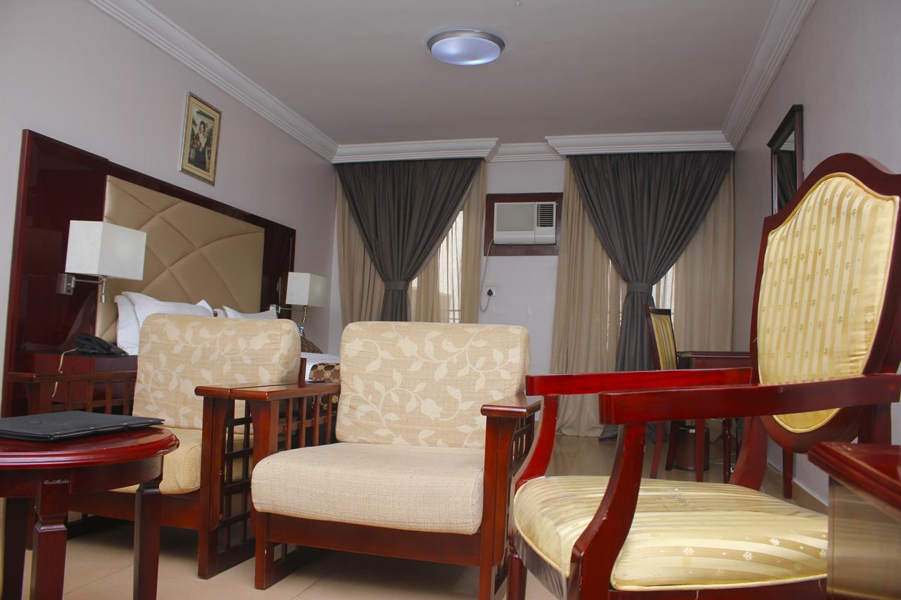 De Rembrandt Hotels And Suites Ikeja Exterior foto
